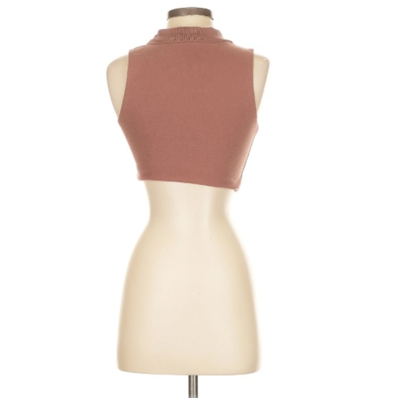 Aritzia Sunday Best Top Size XS – Sleek & Polished Blouse - Picture 2 of 5